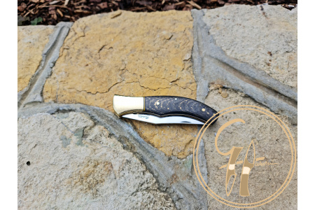 pattantyus_rwl-34sargarez_platina_bakni_es_szegecsek_fatcarbon_brass_karbon_markolat_1