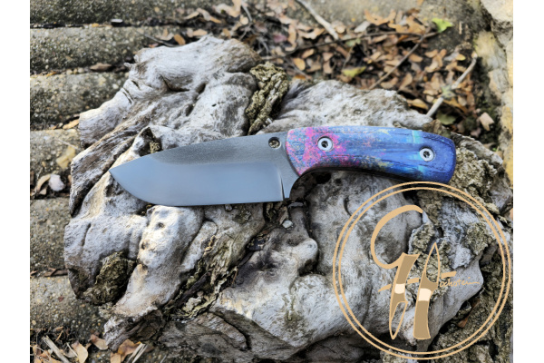 juggernaut_magic_forest_dcy_coating_n690_blade_buscraft_red_kydex_micarta_forest2